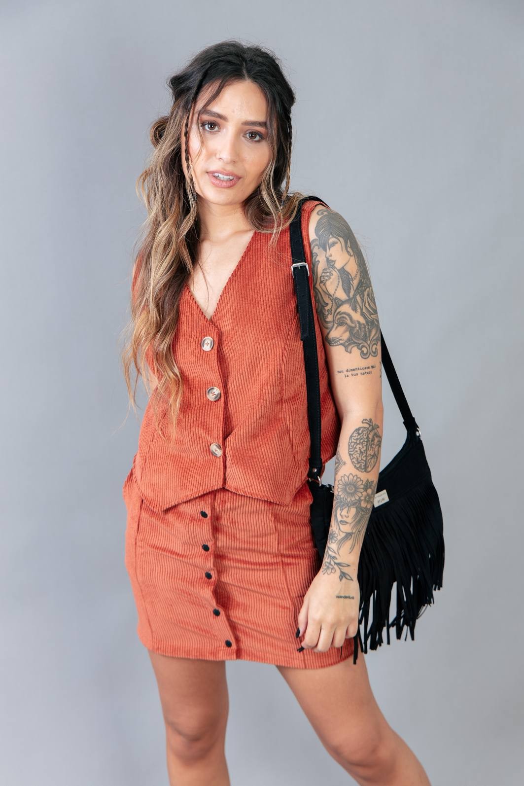 SAIA DE COTELE TERRACOTA SAIA DE COTELE TERRACOTA