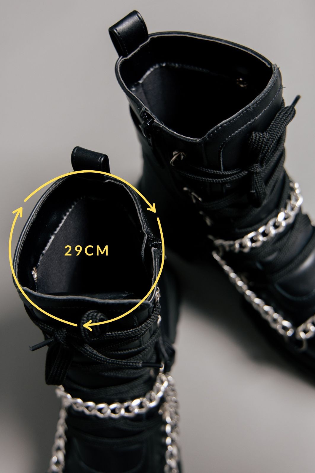 COTURNO COM FIVELAS E CORRENTES COTURNO COM FIVELAS E CORRENTES