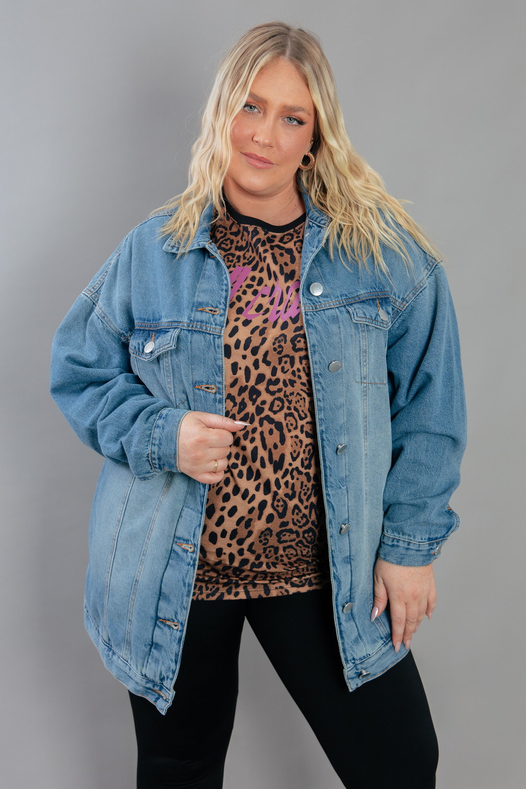 JAQUETA JEANS VINTAGE OVERSIZED COM BOTÕES