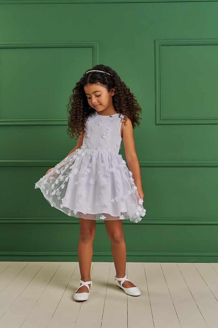 VESTIDO EM TULE FLORES 3D