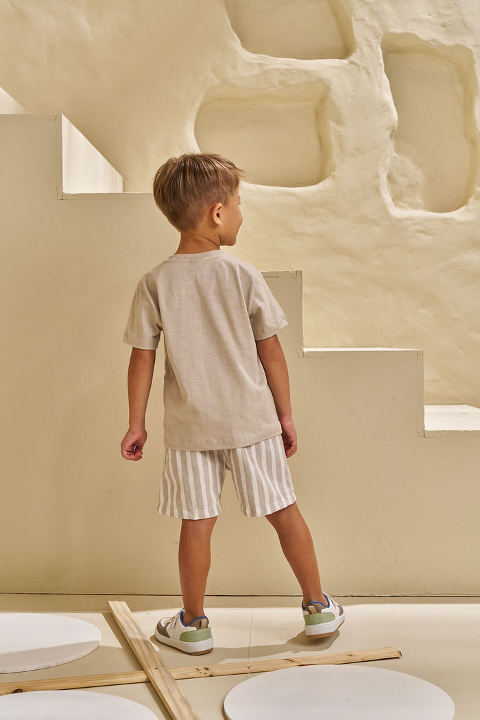 CONJUNTO T-SHIRT EM FLAMÊ E SHORT EM TECIDO ECO BAMBU