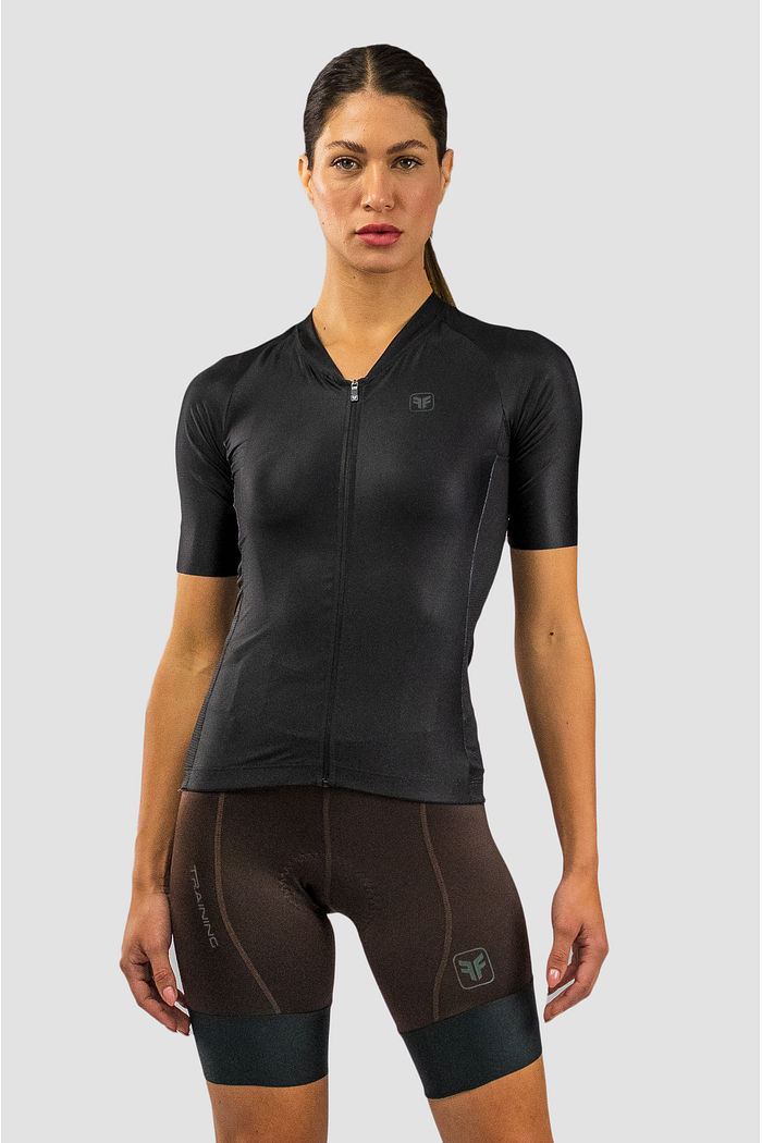 CAMISA FEMININA TRAINING BLACKOUT