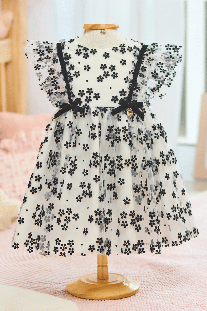 Vestido baby de tule com flores