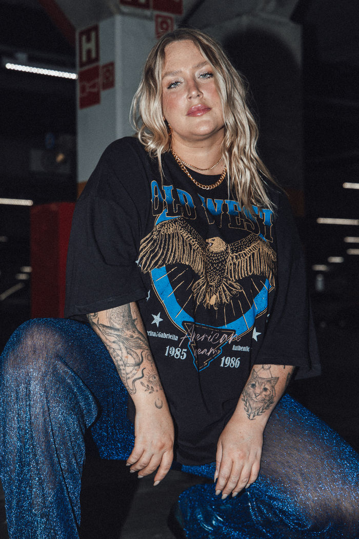 CAMISETA T-SHIRT VINTAGE PRETA OLD WEST COM FRANJAS COSTA