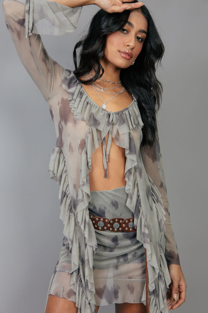 BLUSA CROPPED DE TULE ESTAMPADO  MANGA LONGA COM PONTAS E BABADOS