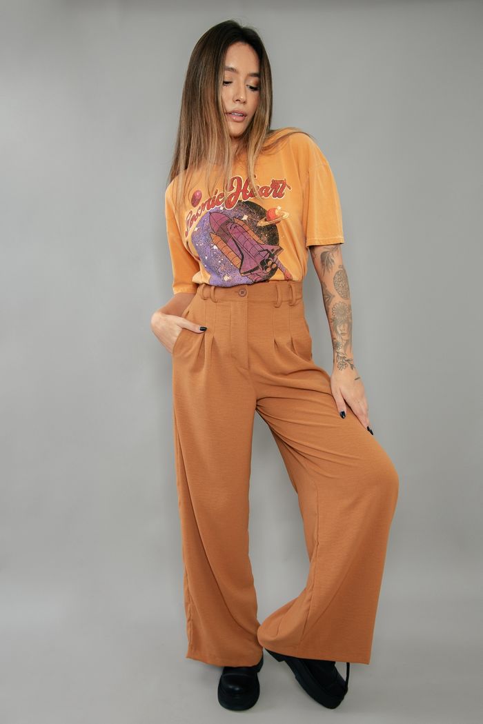 CALÇA ALFAIATARIA OVER WIDE CARAMELO