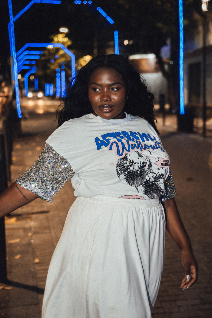 CAMISETA T-SHIRT VINTAGE OFF COM MANGAS DE PAETÊ AFTERSHOW