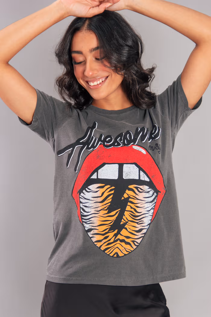 CAMISETA BABYLOOK CHUMBO AWESOME