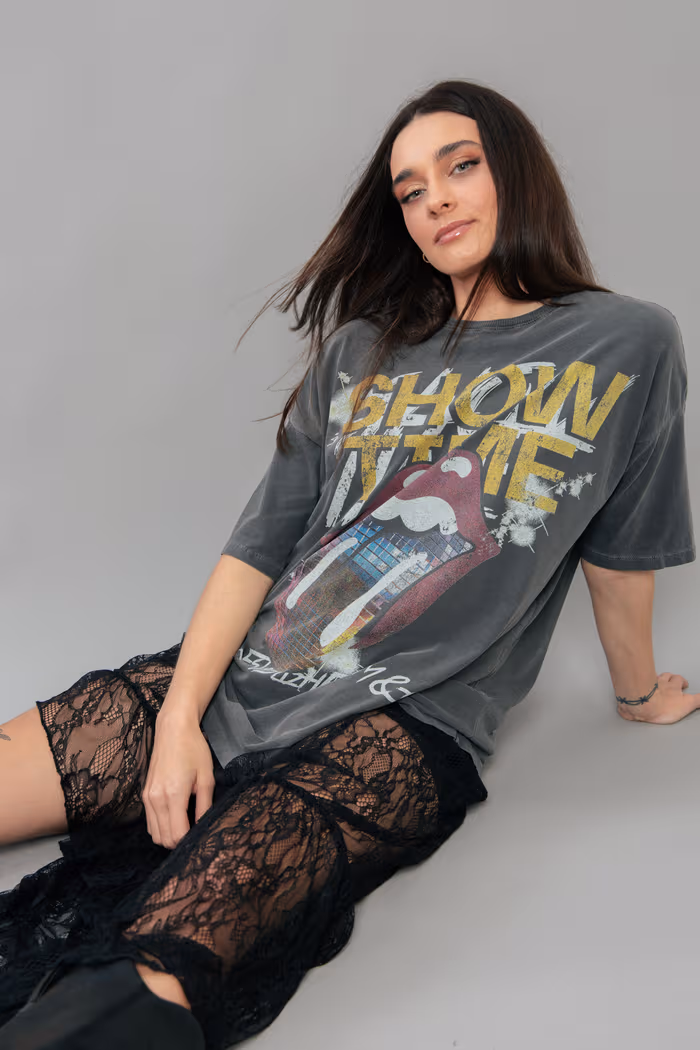 CAMISETA T-SHIRT OVERSIZED CHUMBO SHOW TIME