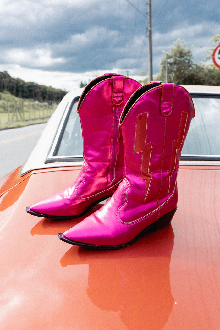 BOTA WESTERN COM RAIO METALIZADA PINK