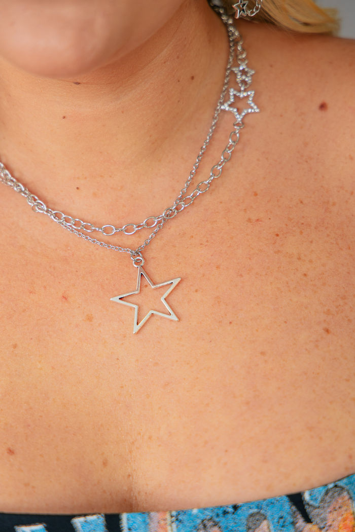 COLAR PRATA COM ESTRELA GRANDE