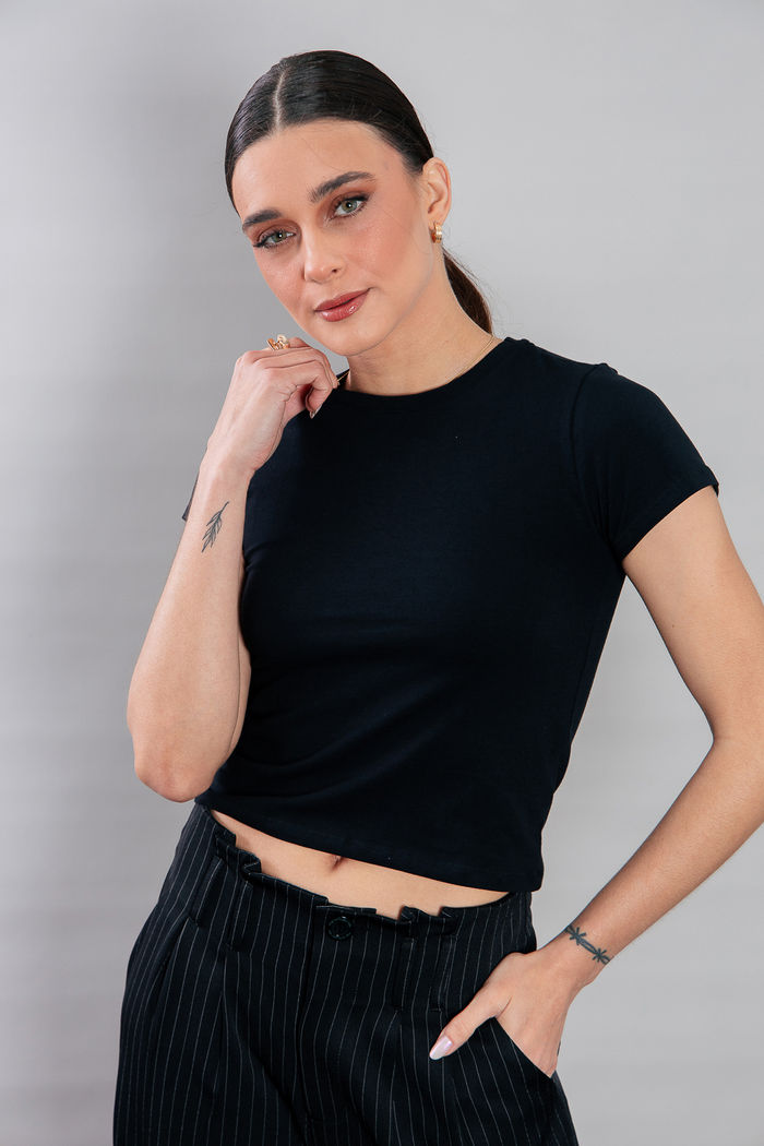 T-SHIRT BABYLOOK DE COTTON PRETO BÁSICA