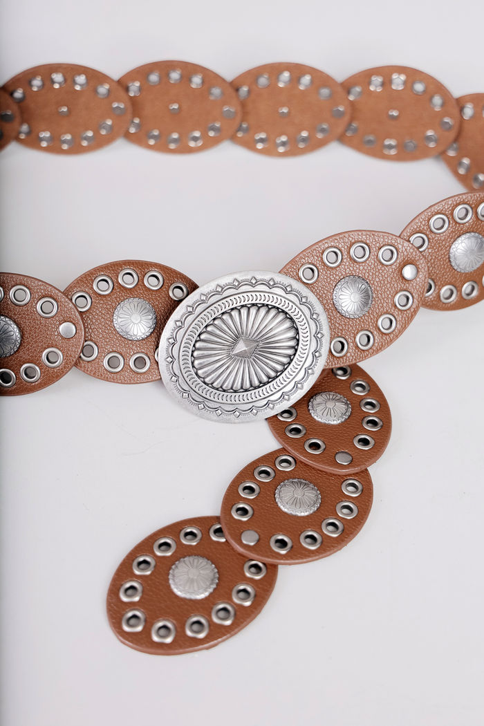 CINTO BOHO MARROM COM PRATA