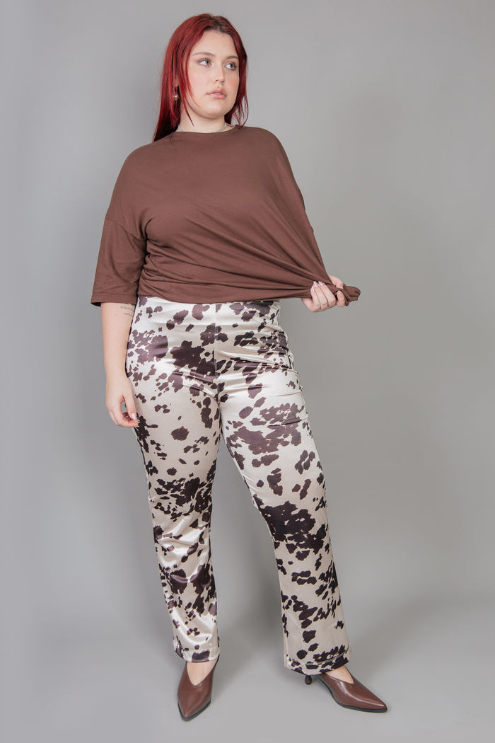 CALÇA COW PRINT OFF WHITE COM ELASTANO