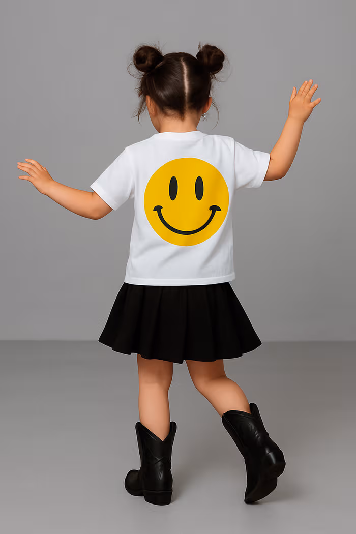 T-SHIRT INFANTIL BRANCA COM SMILE COSTA