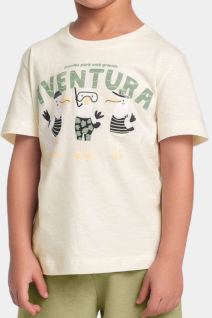 Conjunto camiseta aventura e bermuda em moletinho flamê