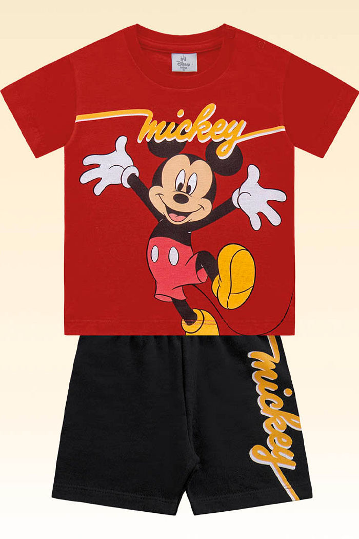 Conjunto camiseta meia malha e bermuda mickey