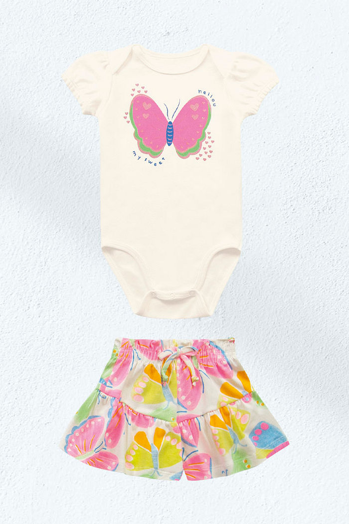Conjunto body manga curta em suedine e short em cotton leve borboleta