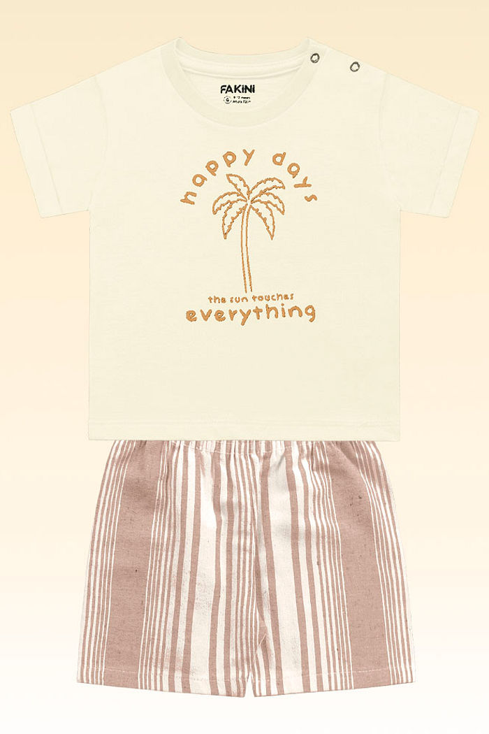 Conjunto camiseta meia malha e shorts em Brooklyn