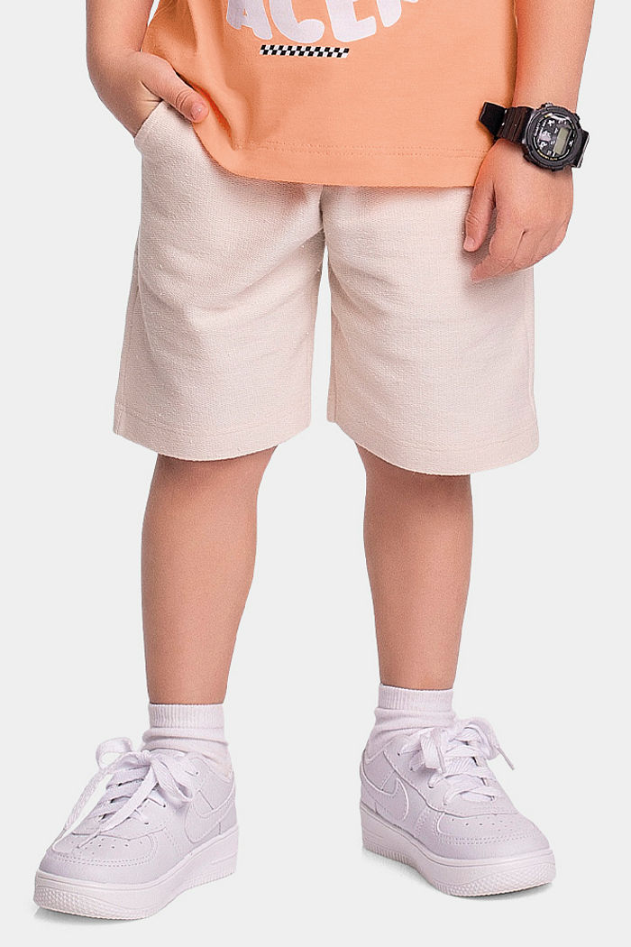 Bermuda em moletinho com cadarço decorativo e bolso