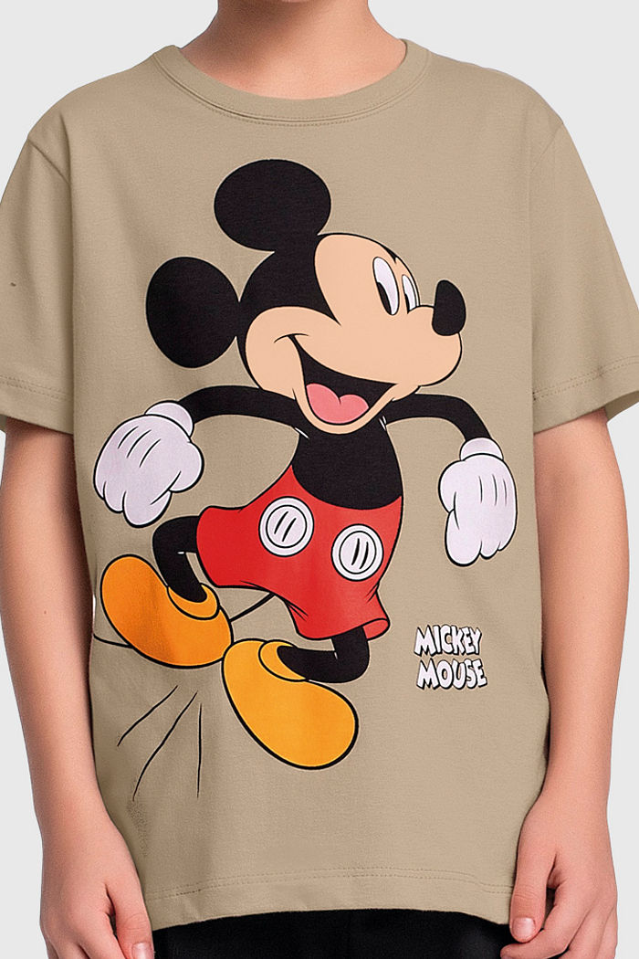 Conjunto camiseta Mickey Mouse e bermuda em moletinho
