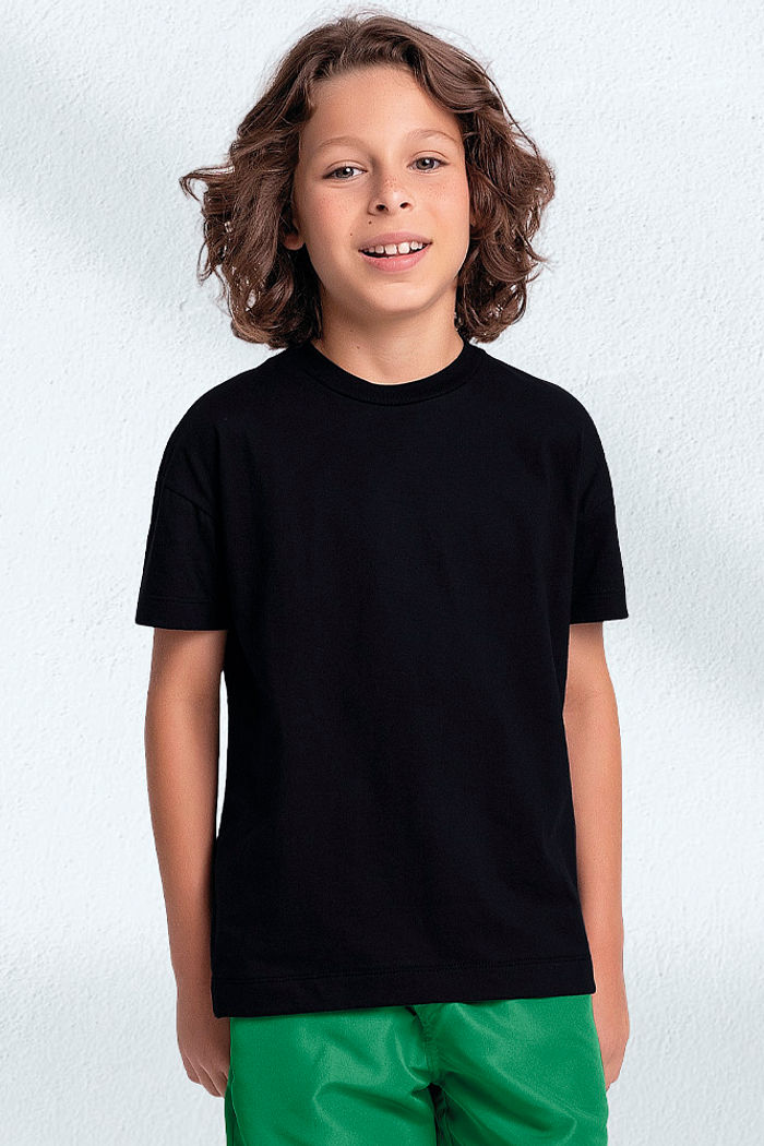 Camiseta básica em meia malha