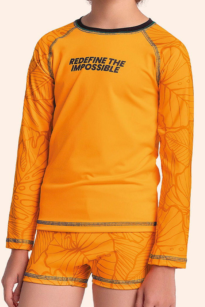 Conjunto camiseta manga longa e sunga boxer com costura trançador contraste