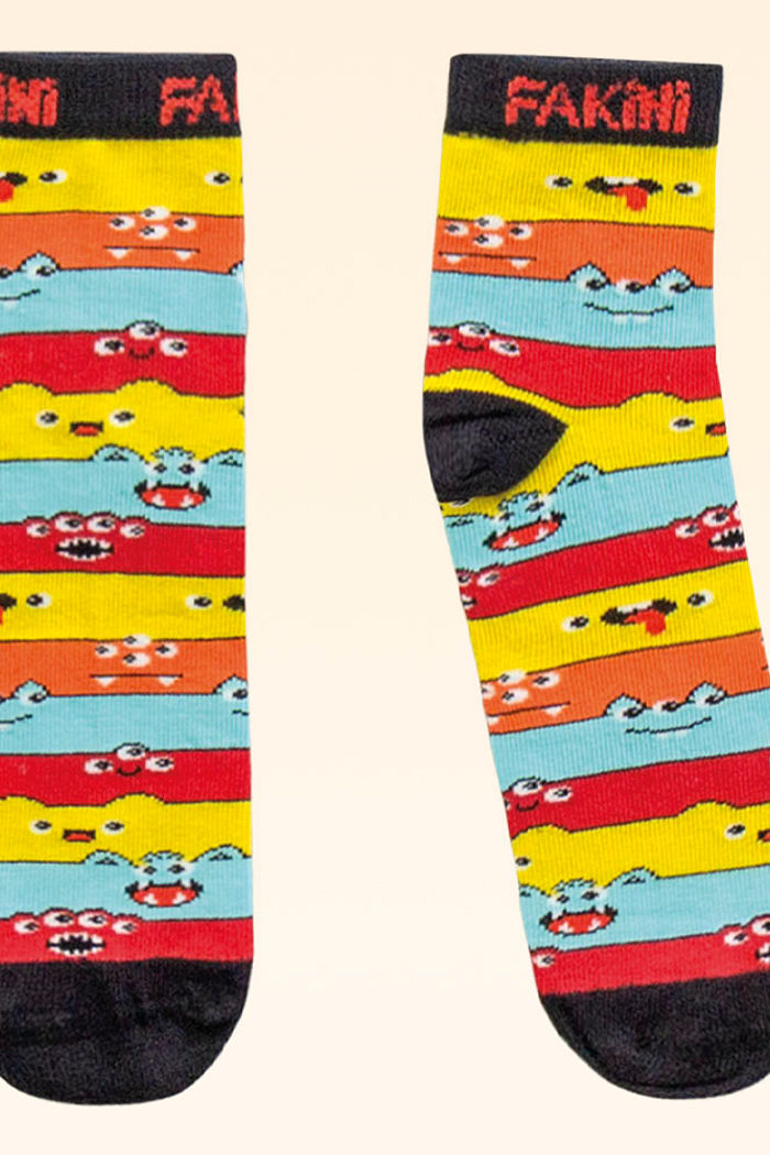 Meia cano curto mostrinho