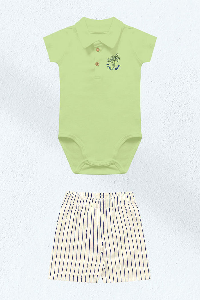 Conjunto body polo em suedine e bermuda em tecido ecotex flamê