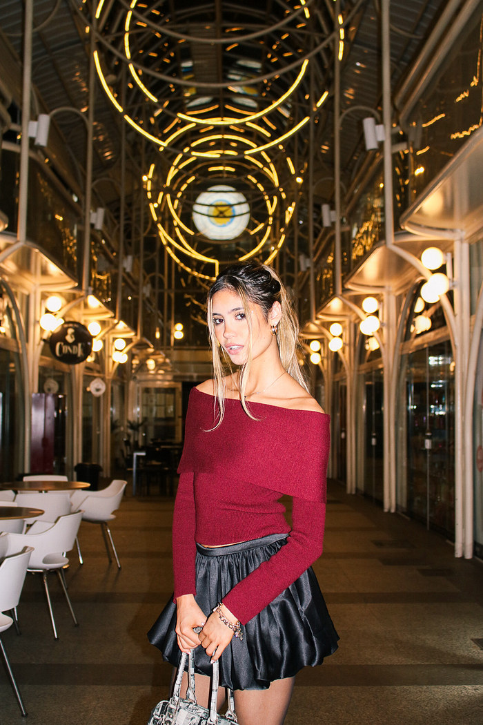 blusa de tricô croissant burgundy mundo lolita