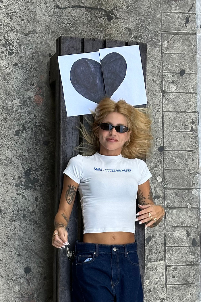 baby tee small boobs mundo lolita