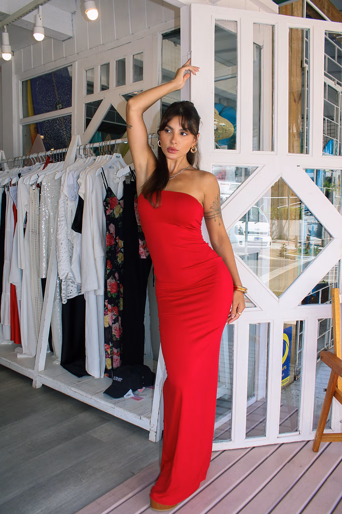 vestido fenda vermelho amuleto mundo lolita