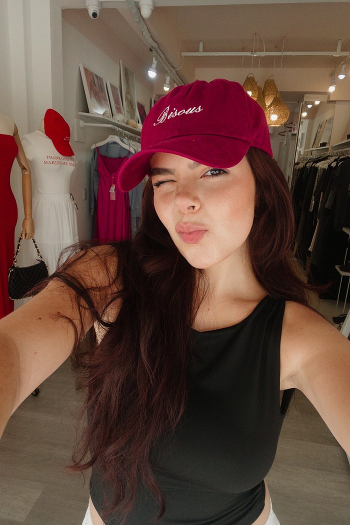 boné bisous burgundy mundo lolita