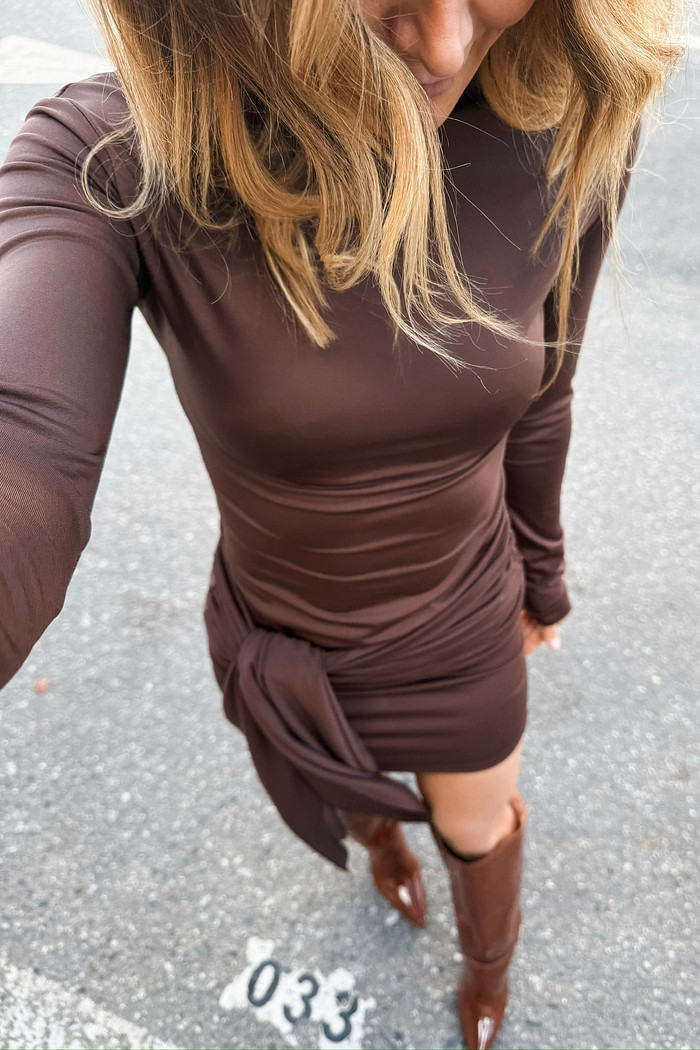 Vestido Muzy Curto Marrom - Mini Moni