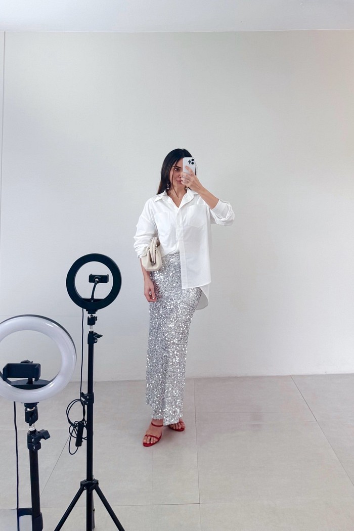 Saia midi paetê prata Martini, frente completa com paetês brilhantes, elástico cintura – Minimoni