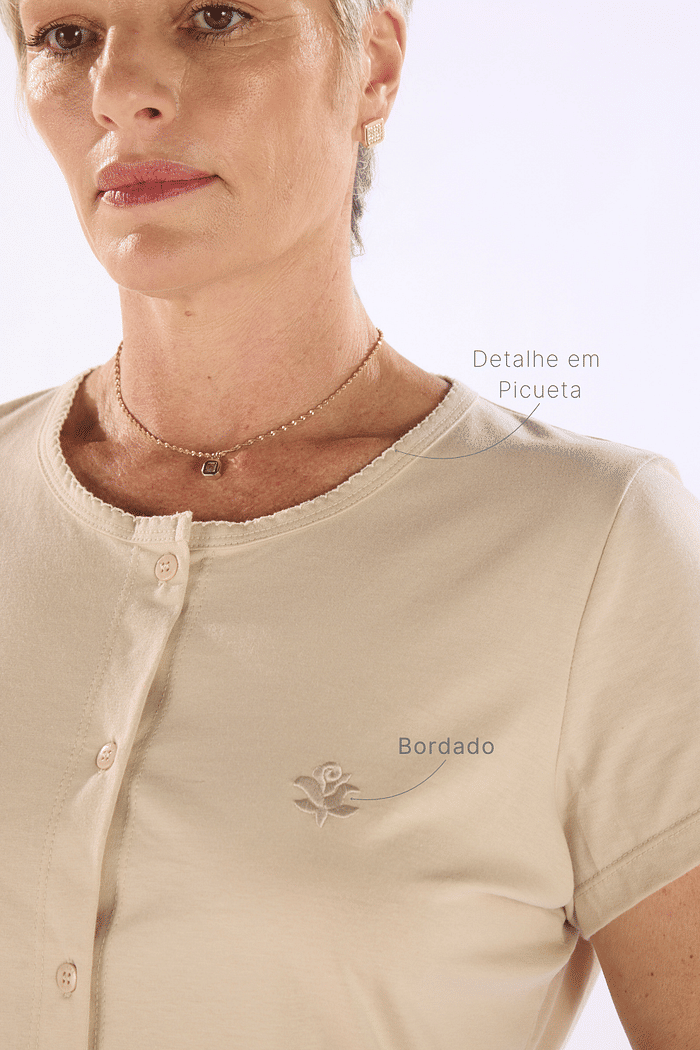 PIJAMA MEIA MANGA ABERTURA FRONTAL EM MEIA MALHA COM CAPRI EM MALHA ROTATIVA FEMININO 