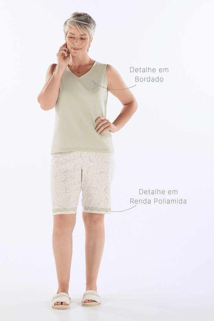 PIJAMA REGATA EM MEIA MALHA COM BERMUDA EM MALHA ROTATIVA FEMININO 