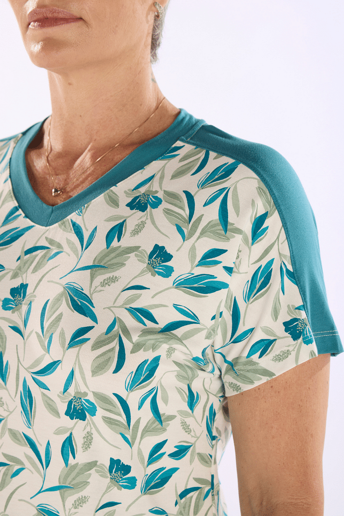 PIJAMA MEIA MANGA EM VISCOLYCRA ROTATIVA COM BERMUDA EM VISCOLYCRA FEMININO 