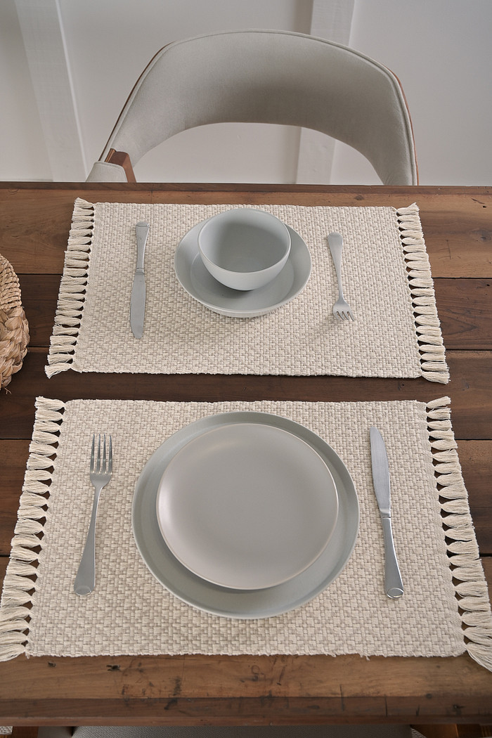 Jogo Americano Artesanal de 2 Peças 32cm x 45cm Coroa Areia