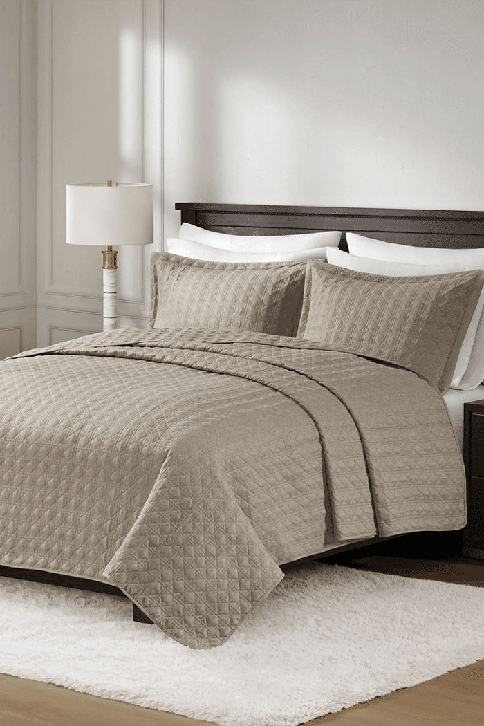 Kit Colcha Casal Efeito Linho Matelassê Costurado Alta Gramatura - Bege