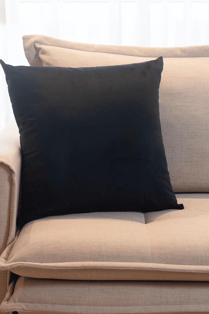 Capa de Almofada Veludo Premium Decorativa - Preto 50cm x 50cm