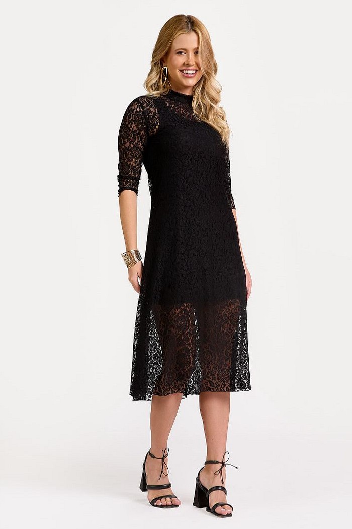 VESTIDO LONGO EM RENDA ENCANTO