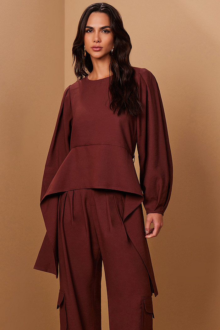 BLUSA BICO COM MANGAS BUFANTES