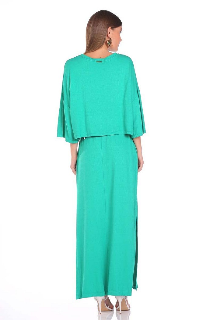 Conjunto Blusa E Saia