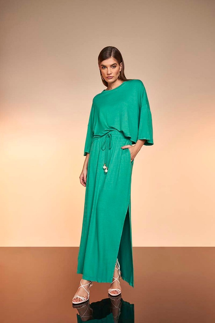 Conjunto Blusa E Saia