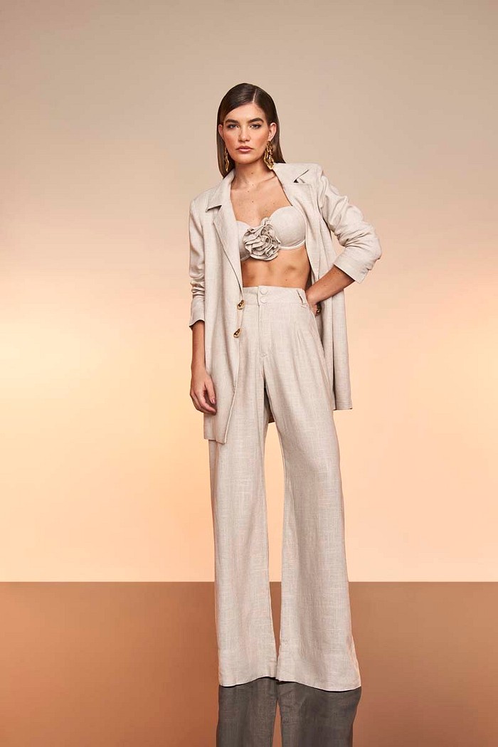 Blazer De Linho Detalhe Botoes