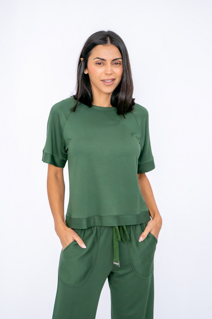 Blusa Malha Manga Curta Verde Ramo Selvagem