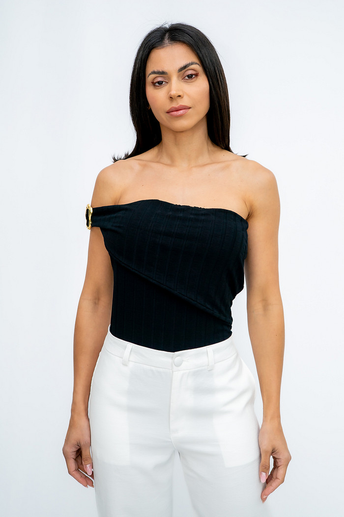 Body com Fivela de Um Ombro Só Preto