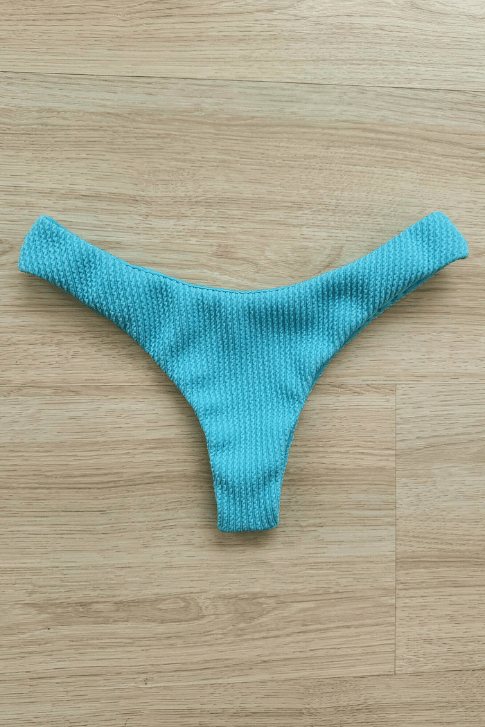 CALCINHA ASA DELTA TAHITI NUVEM