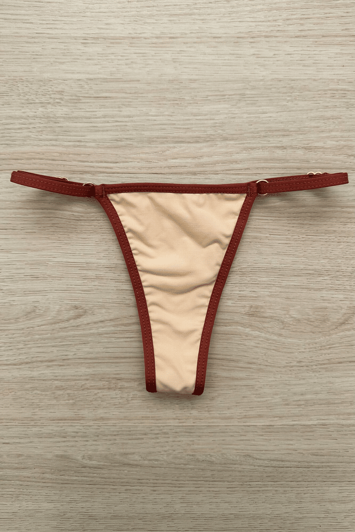 Top de biquíni cortininha Top Simple Argol Mescla bege com detalhes marrons, vista frontal.